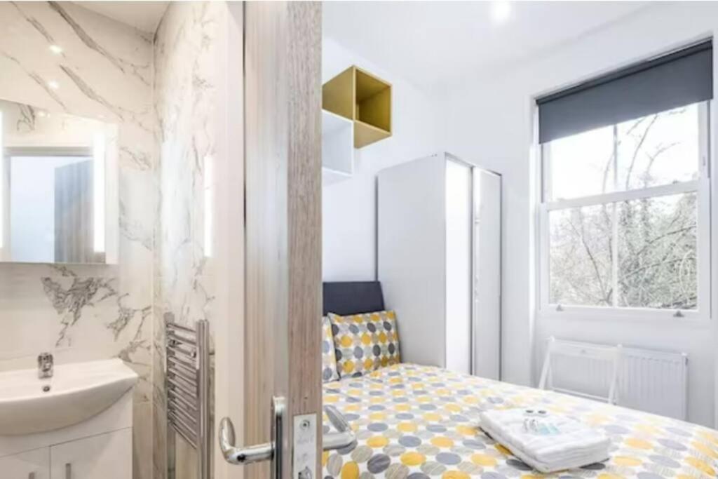 Great Location Service And Stay Double Ensuite Room With Shared Kitchen- 5Mins Walk From Tufnell Park London Exteriör bild