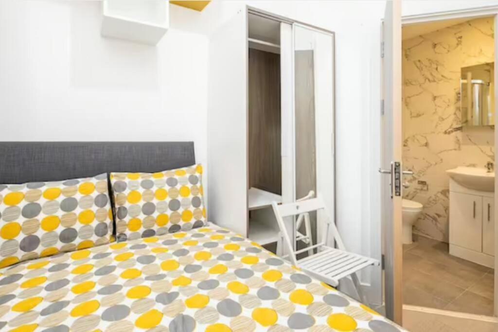 Great Location Service And Stay Double Ensuite Room With Shared Kitchen- 5Mins Walk From Tufnell Park London Exteriör bild